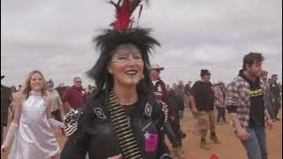 Thousands Dance the Nutbush | Mundi Mundi Bash 2023