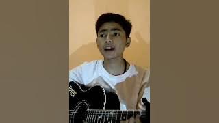 Cowok ganteng main Gitar Sumpah Keren banget !!!