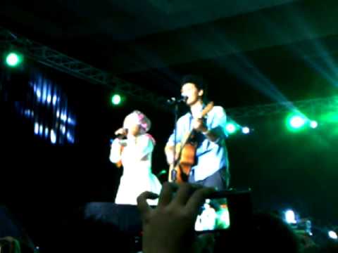 Fatin Ft Mikha - Lucky