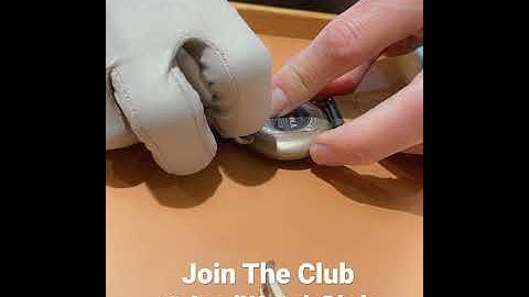 How to change a strap on a watch. Easy and done 15 seconds. Follow me here for more watch videos