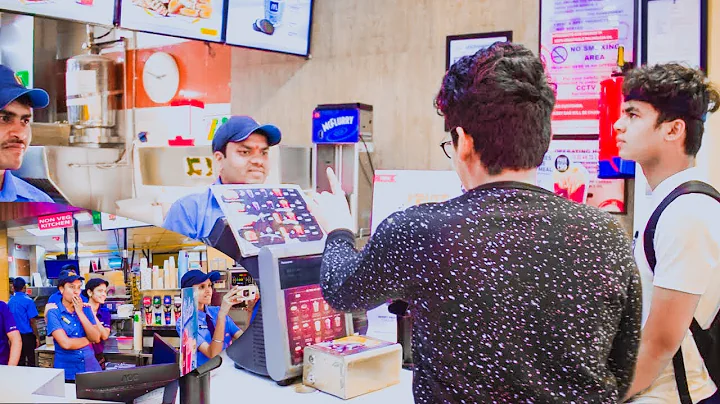 HOW TO ORDER MCDONALD’S LIKE A BOSS IN INDIA 🍔 🇮🇳