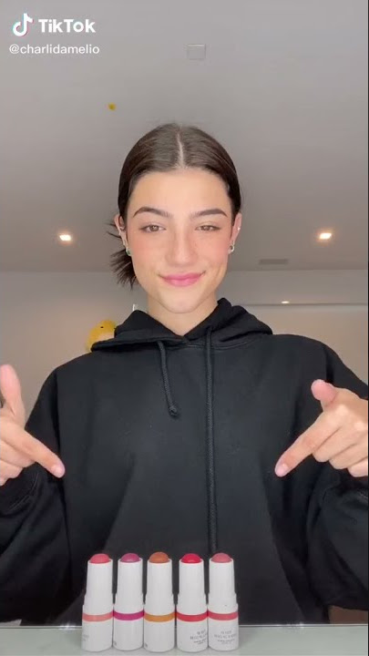 2021 05 28 @charlidamelio 6967076263655787782