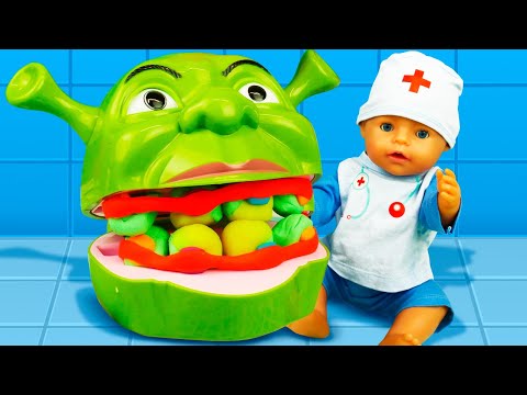 Baby doll pretends to play dentist for SHREK! Make Play-Doh teeth with toys. Kids videos.