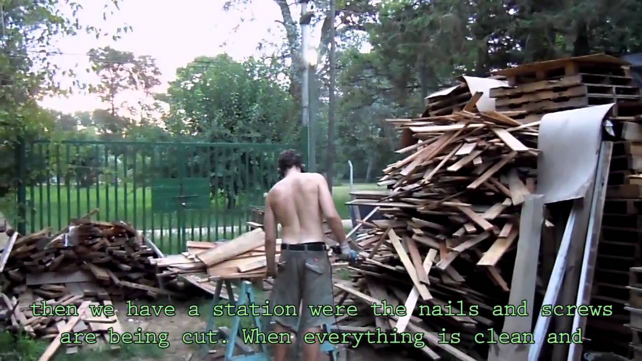 Casa Creciente Januar 2011 Part 1 English Subtitles