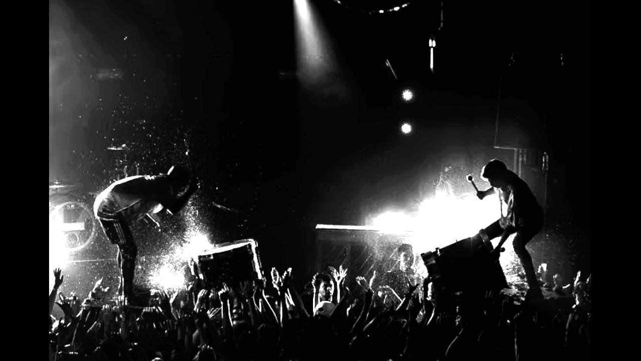 Trees Twenty One Pilots (Empty Arena) YouTube