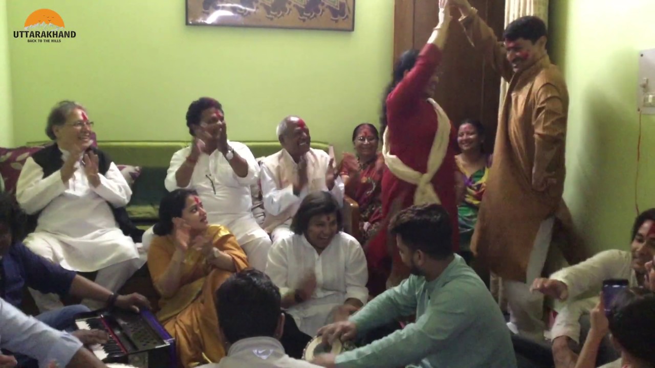 Chalo Ri Sakhi | Kumaoni Holi | Pandit Chanchal Parsad | Babita Bisht | Mera Uttarakhand