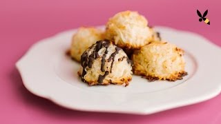 Coconut Macaroons Recipe - HoneysuckleCatering