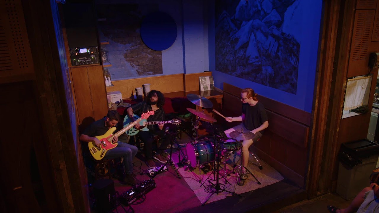 LIVE Jazz and Funk Night :: Cordue Trio