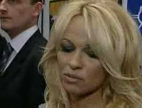 Pamela Anderson & Bridgitte Bardot in Seal Hunt pr...
