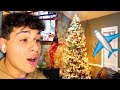 PUTTING UP CHRISTMAS TREE // TRAVEL ESSENTIALS | vlogmas 1? 2? 3?