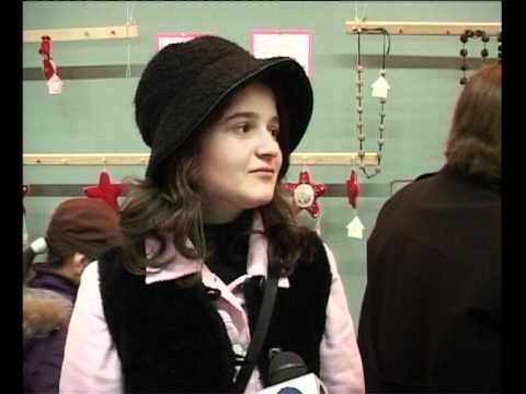 არტ-გალერეაში ხელთნაკეთი ნივთები..