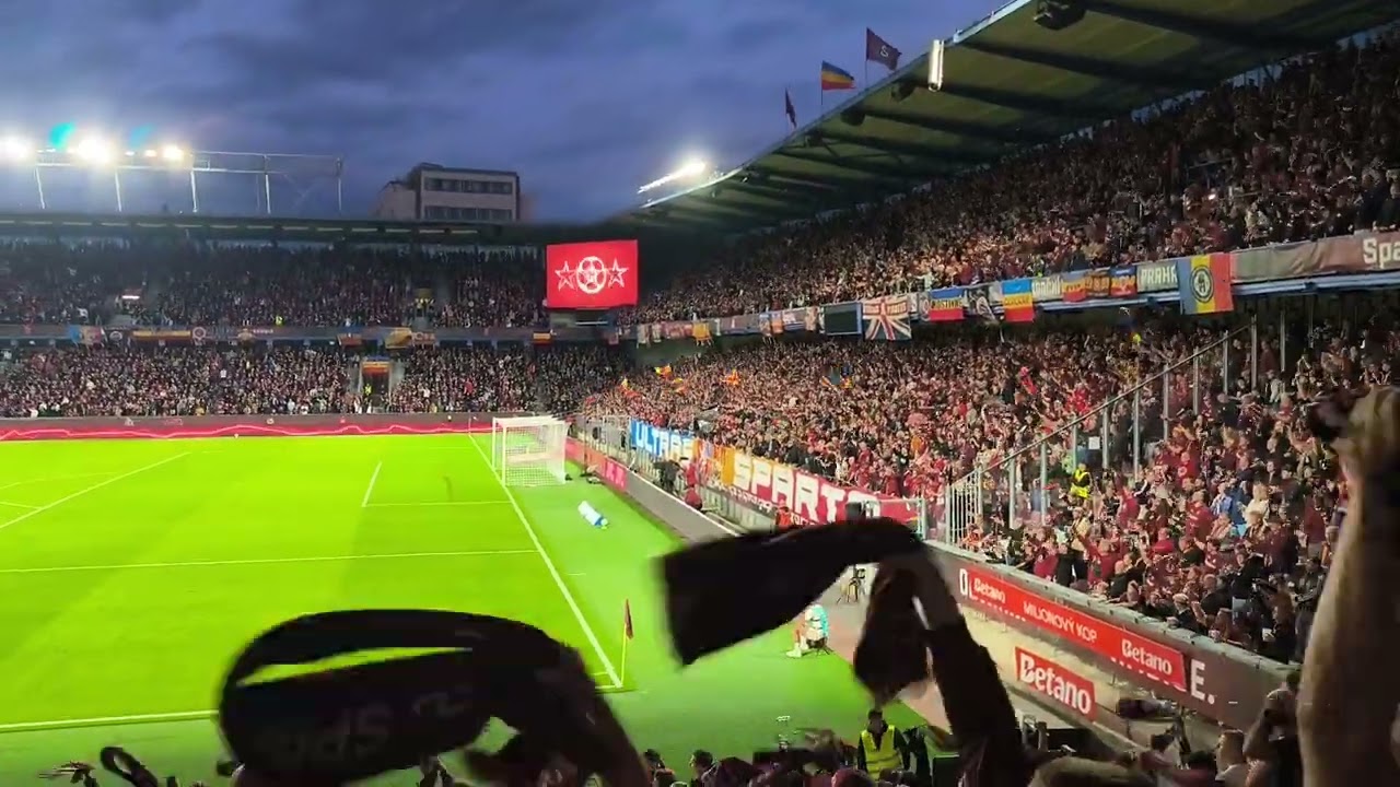 AC Sparta Praha - Dukla Praha 24.8.2025 (3:2) - support kotle a oslavy po první brance Uchenny