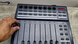Behringer BCF2000 B-CONTROL USB MIDI Motorized Fader Controller