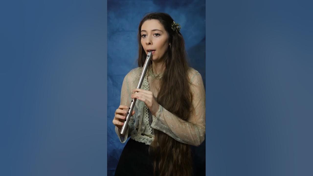 ‘Concerning Hobbits’ on the chieftain busker tin whistle 🎶 #lotr #lordoftherings #tinwhistle