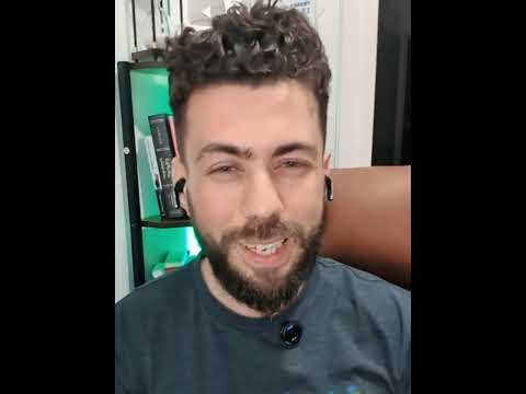 شوقي بن زهرة يرد على جزائري يقول ملك المغرب يتوسل للجزائر ويطلب الصلح  شوقي بن زهرة يرد على جزائري يقول ملك المغرب يتوسل للجزائر ويطلب الصلح