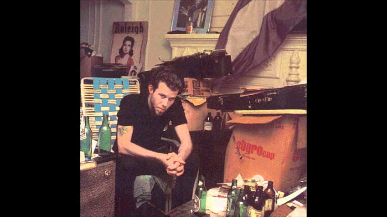 Tom was waiting. Tom waits фото. Tom waits 1987 Franks Wild years -. Big time том Уэйтс. Tom waits small change.