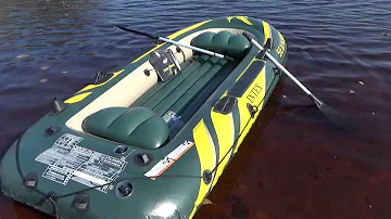 Лодка INTEX SEAHAWK 3 и вёсла.