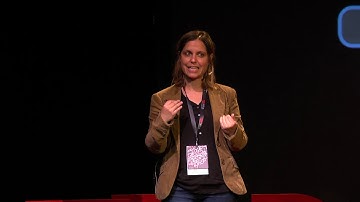 Sending secret messages in a quantum world | Eleni Diamanti | TEDxNTUA