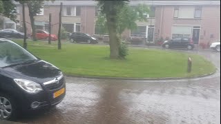 باران بارين له هولندا  / حالين مطر في هولندا جو  حلو  . لا تنسو لايك والاشتراك