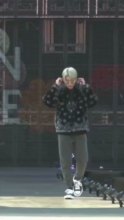 Siapa yang ngira awal lagu Telepathy yang nyanyi Suga kita satu bumi😳😆#bts #short #btsarmy