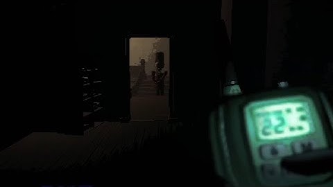 The nutcracker can obliterate entire teams | Lethal Company Mimic Mask and Shotgun Nutcracker update