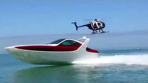 High speed boat aerials with pilot Paul Barth of Cameracopters