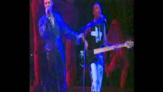 David Bowie &amp; Gail Ann Dorsey - Under Pressure(Different versions)