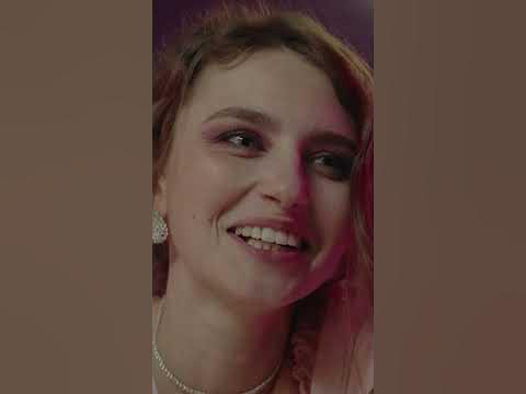 Самая преданная свидетельница на свадьбе 😁 - YouTube