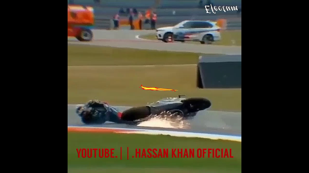 AMAZING BIKE ACCIDENT||Looking Magic ..Really..