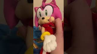 Reviewing my Great Eastern Entertainment Amy plush