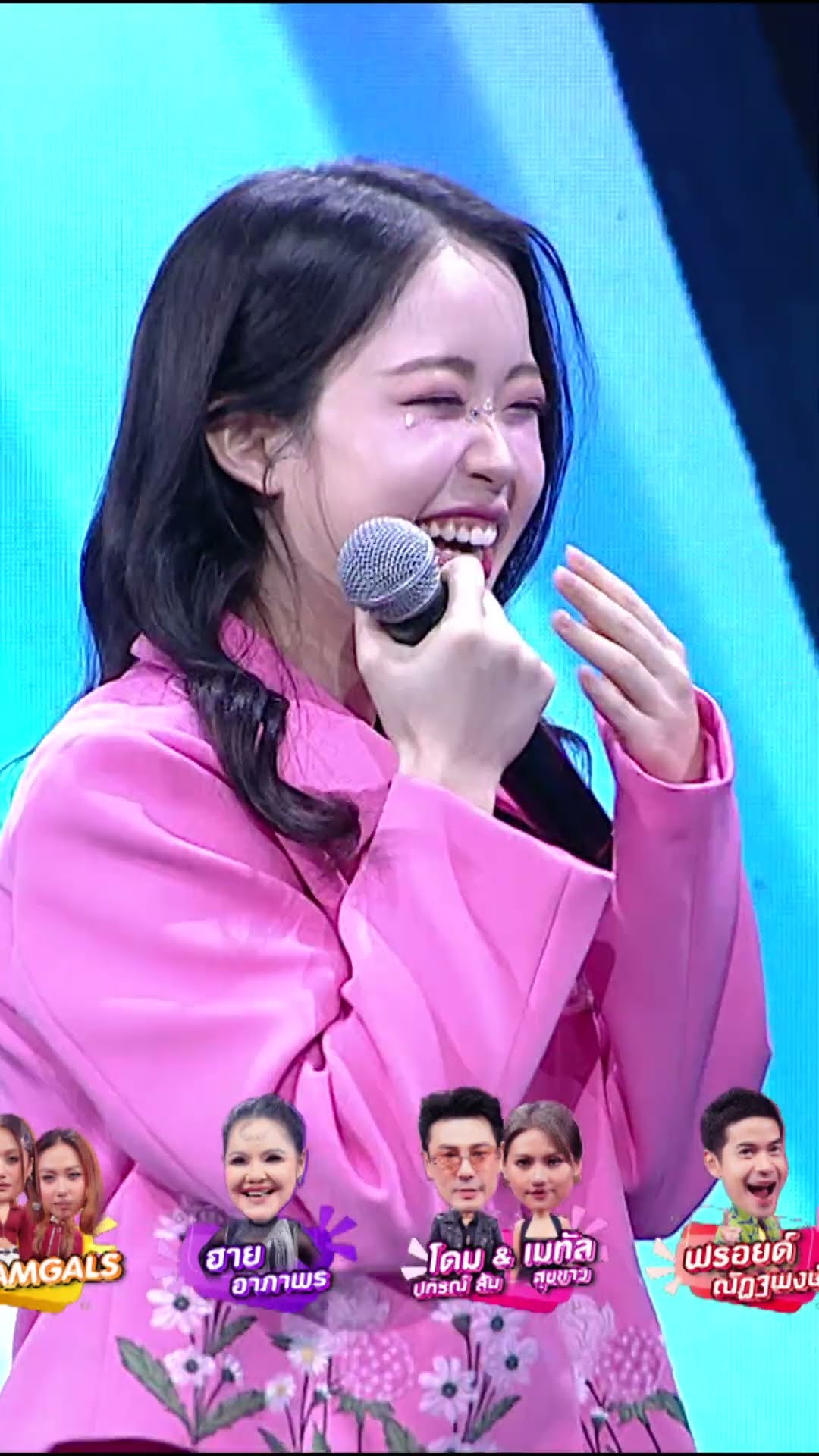 ถ้าพี่แก่ตัวไป แล้วเป็นแบบนี้เตือนพี่ด้วยนะ  #ร้องข้ามกำแพง #TheWallSong