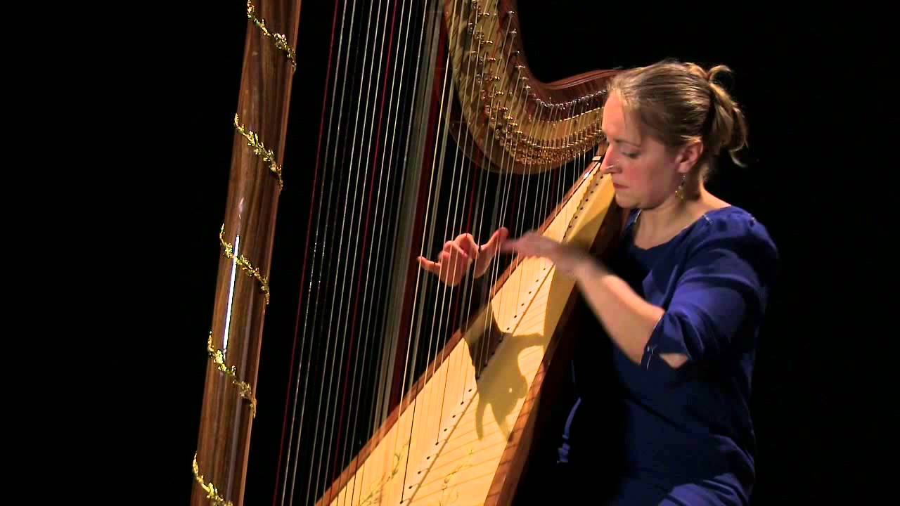 Luciano Berio - Sequenza II  -   Miriam Overlach - harp