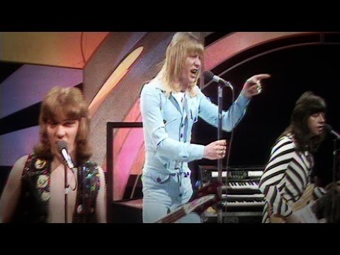 Sweet - Fox On The Run - Top Of The Pops 23.12.1975 (OFFICIAL)