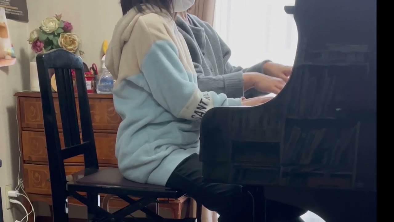 レッスン風景　二年生　初見　二曲