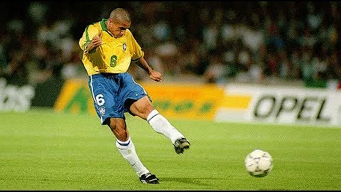 Roberto Carlos Freekick 卡洛斯暴力任意球，門將毫無反應 - 天天要聞