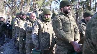 Харьковская  обл.  Укро - бандеровцы  массово сдаются в плен.