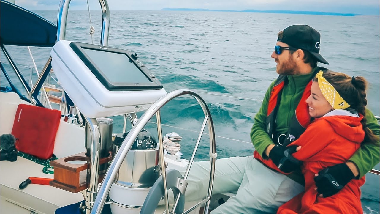 Cruising the West Coast of Michigan | Sailing Soulianis – Ep. 11