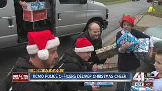 KCMO police officers deliver Christmas cheer