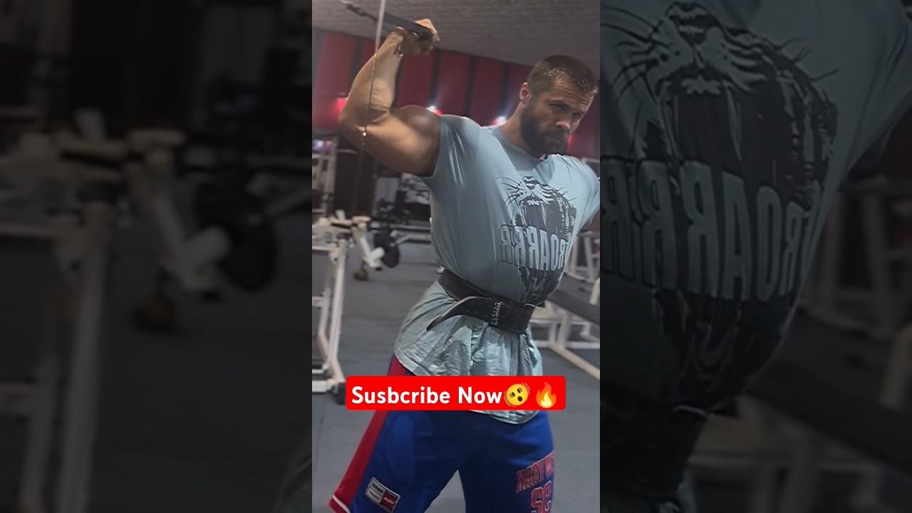 I visualise my future in my training 🫨🔥 ARTUR MARTINO RUSSIAN BODYBUILDER 