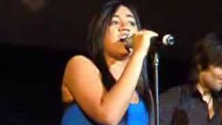 Jessica Mauboy - Walk Away live Berri Taste of Fame