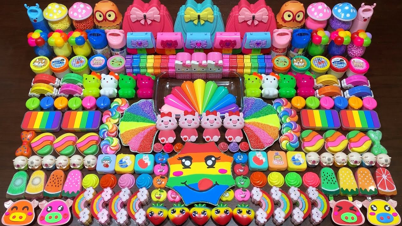 SATISFYING GLITTER AND CLAY PIPING BAG | Mixing Random Things Into GLOSSY Slime 