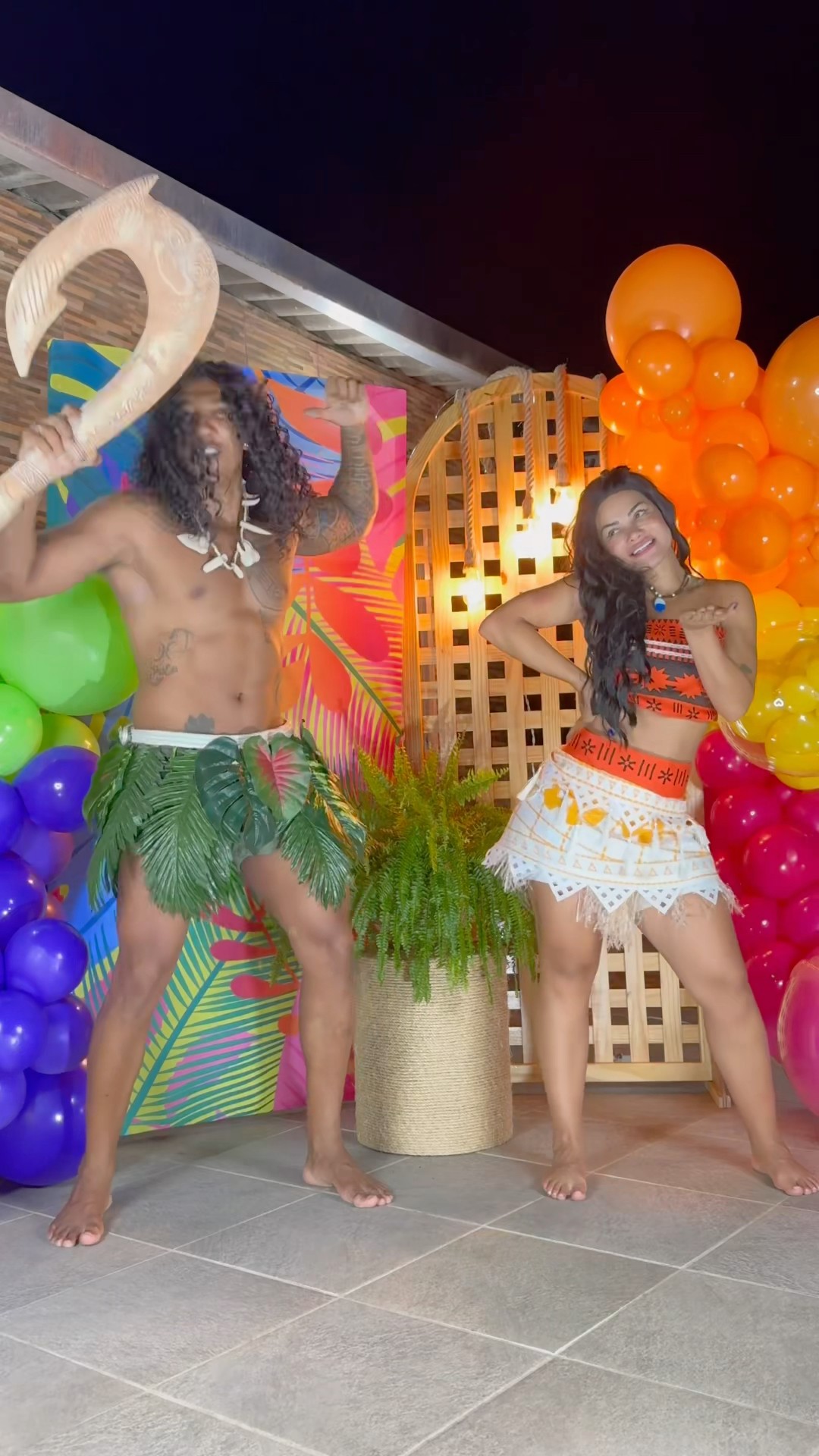 Moana \u0026 Maui. ?? @ApolloSant #transition #entretenimento