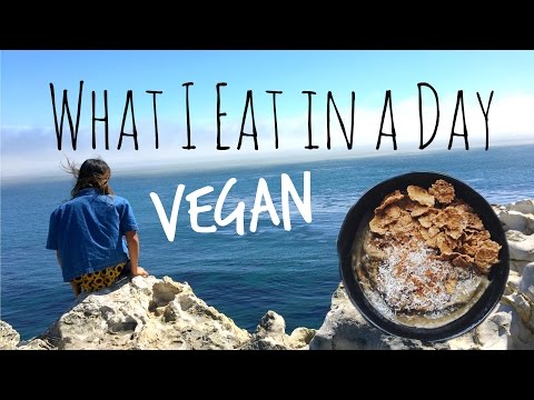 What I Eat in a Day | VEGAN College Student