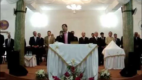 Hno. Simon Leiva Suarez, (Cantando en Templo San Bernardo-Esmeral...