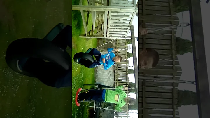 Banana boys does parkour