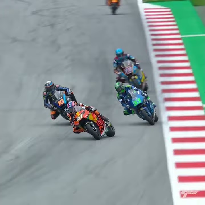 story wa Moto2™ Luca Marini & Enea Bastianini crash | DJ All Night