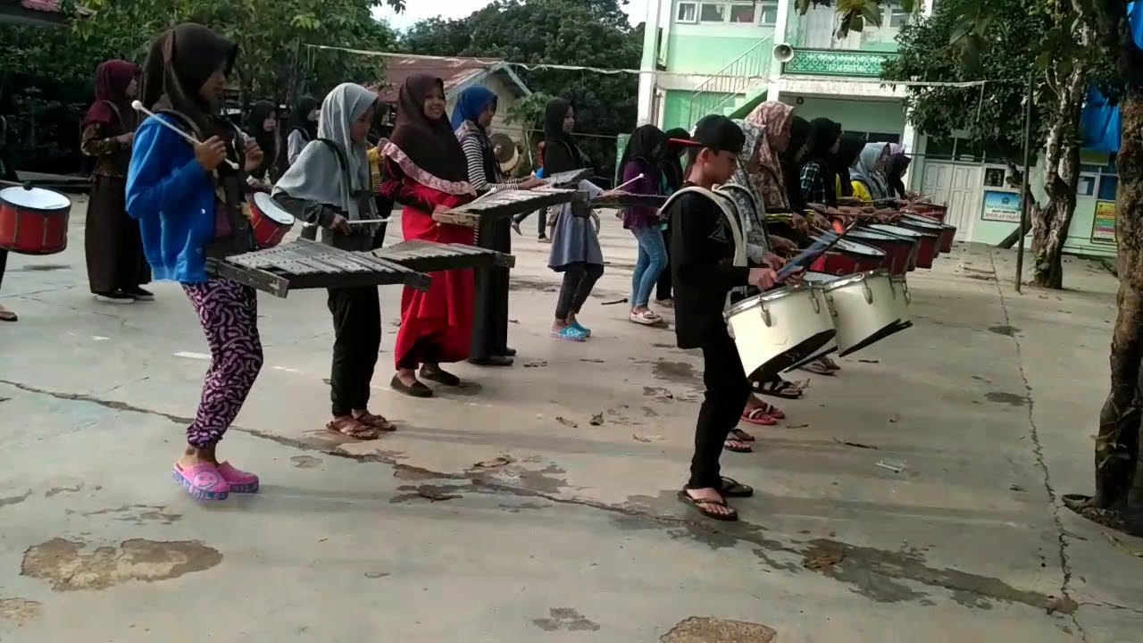 Latihan Drum Band Lagu Nasional Dan Eta Terangkanlah By Opick YouTube