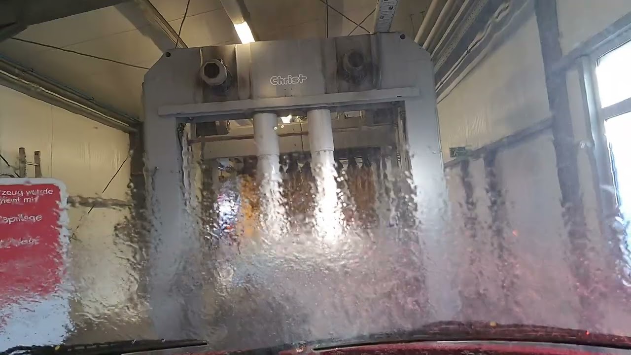 Einmal durch die Waschstraße mit Volkswagen T4 Multivan