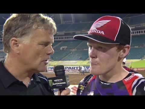 Supercross - Jacksonville 2011 - Trey Canard Finish