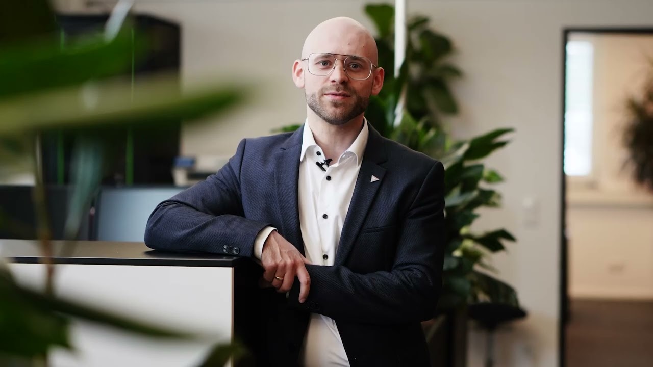 Was macht ANZINGER besonders?“ – Interview mit Erik | Logistikplanung aus Österreich